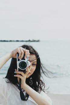  战火波及海湾明珠；迪拜金融梦碎，数据堡垒摇晃。 新闻