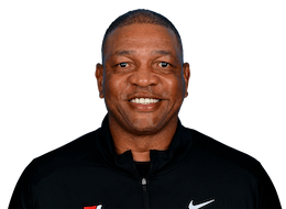  七个孙辈的呼唤：解析名帅里弗斯的职业心态转型 体育新闻